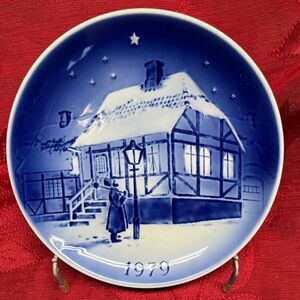 VTG 1979 Desiree Denmark The Old Street Lamp Plate